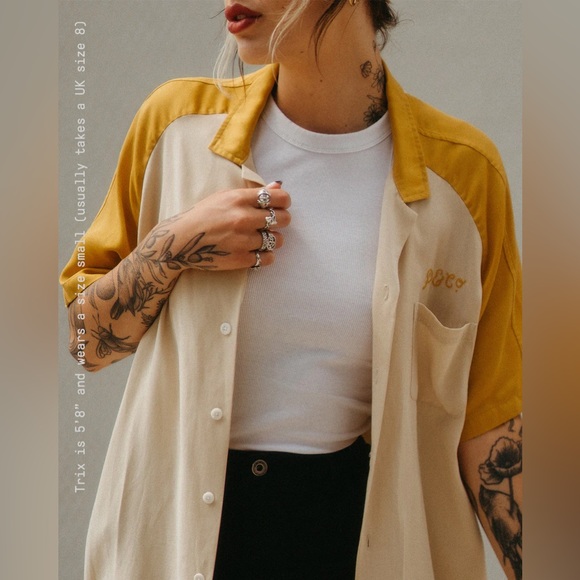 P&Co Easy Breezy Bowling Shirt (Unisex) - Picture 3 of 11